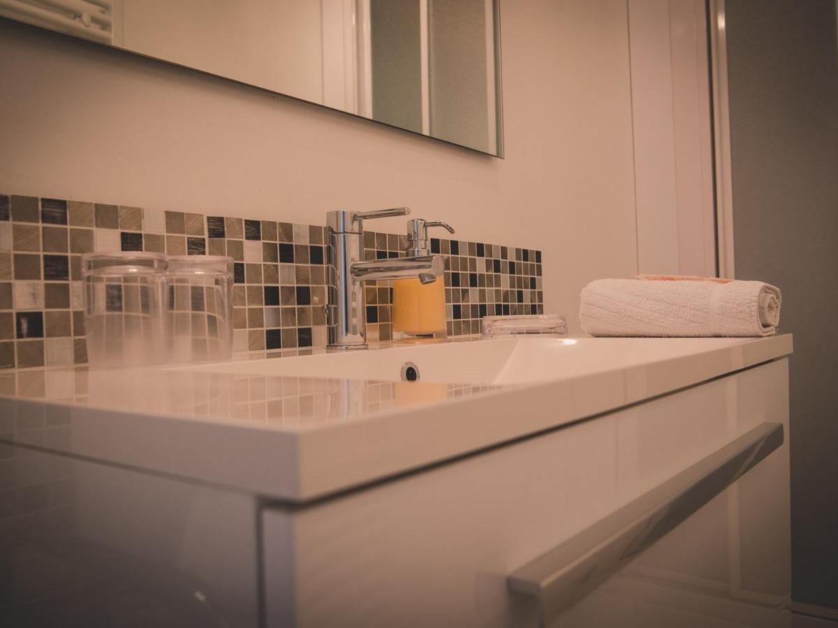 La Maison Periot Trevieres Экстерьер фото