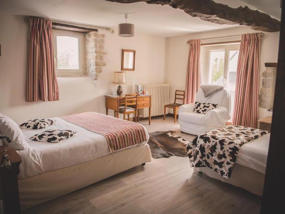 La Maison Periot Trevieres Экстерьер фото